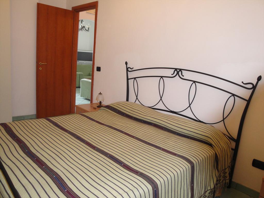 Olga'S Residence Relais Nerano Habitación foto