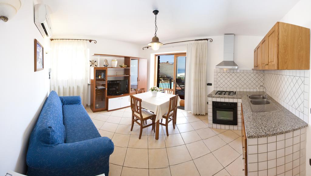 Olga'S Residence Relais Nerano Habitación foto