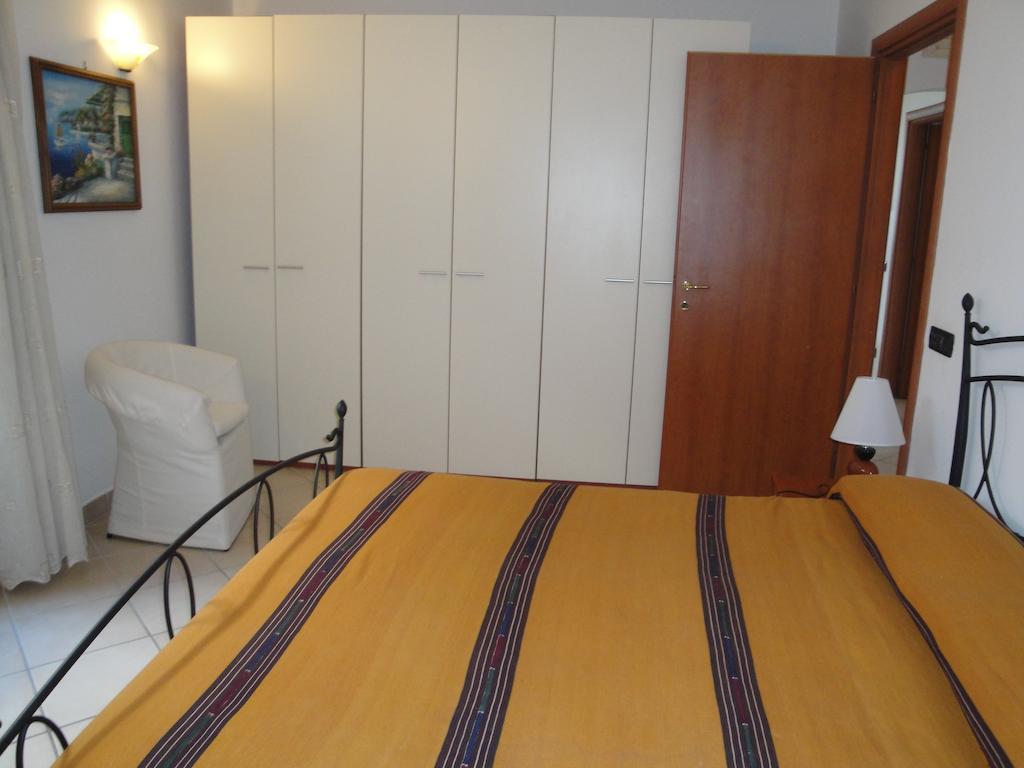 Olga'S Residence Relais Nerano Habitación foto