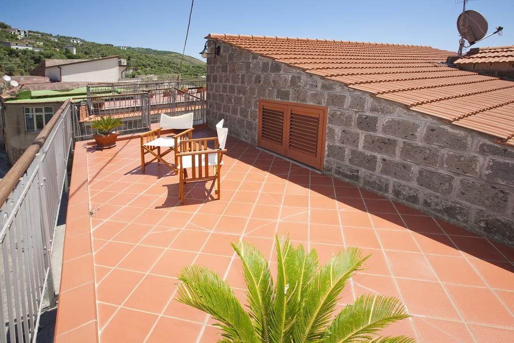 Olga'S Residence Relais Nerano Habitación foto
